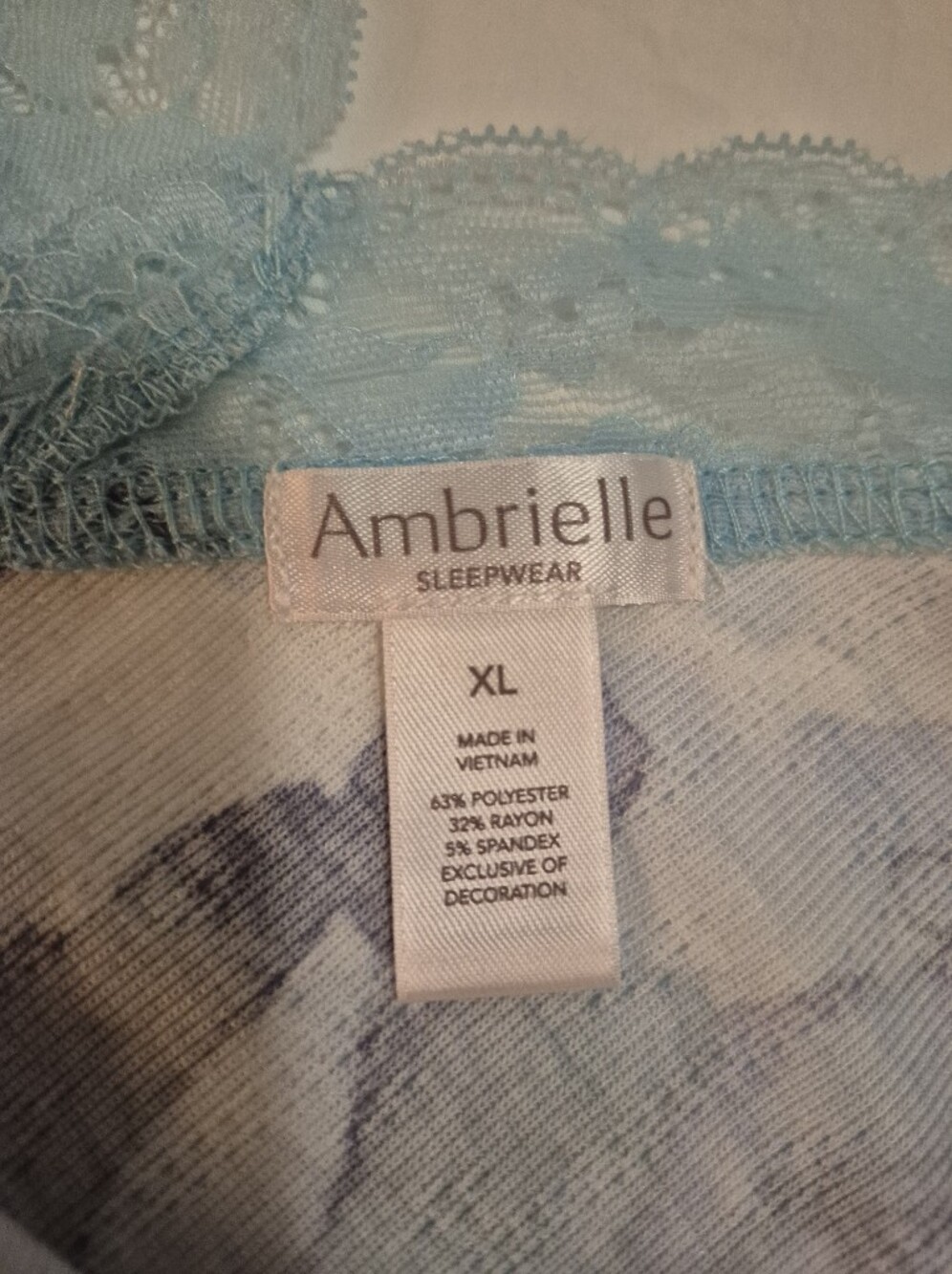 Ambrielle Pastel Floral Lace-Trim V-Neck Chemise Tank/shorts,blue And Lavender - Picture 5 of 5